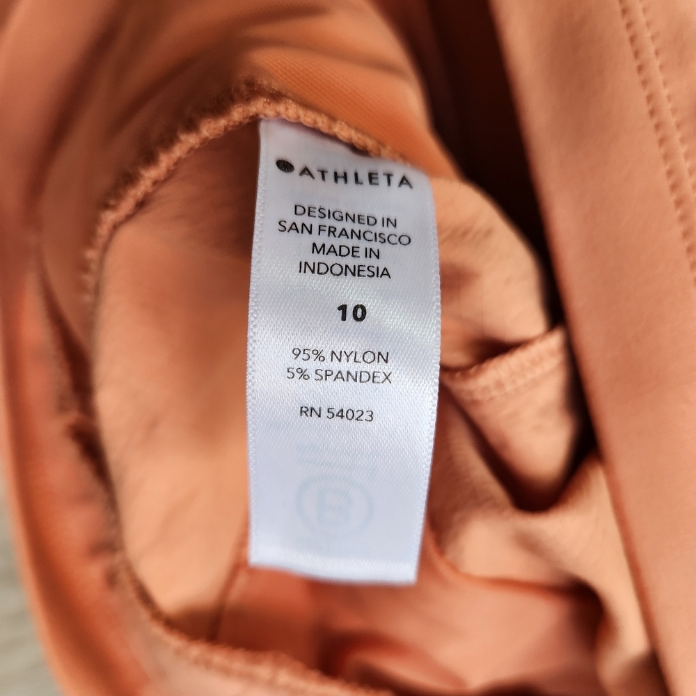 Athleta Trekkie North Crop 23" Jogger Womens 10 Dusty Apricot - Picture 4 of 10